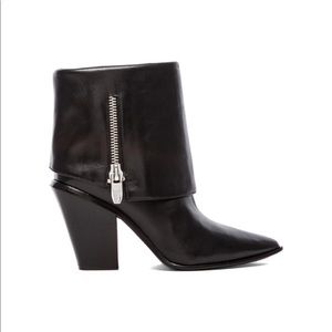 🚫🚫SOLD🚫🚫Sigerson Morrison Zip Foldover Boots